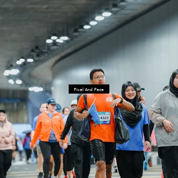 Runner Photo 7821675