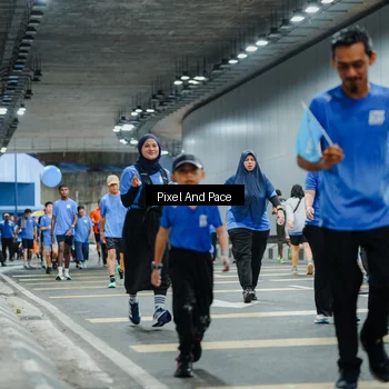 Runner Photo 7821704