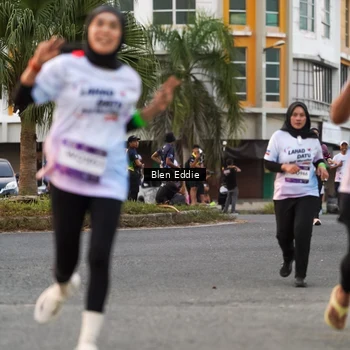 Runner Photo 7821707