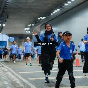 Runner Photo 7821709
