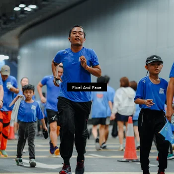 Runner Photo 7821798