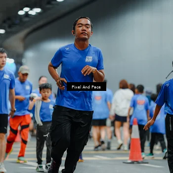 Runner Photo 7821800
