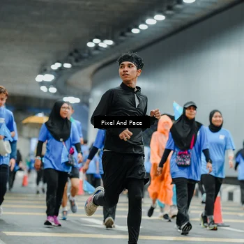 Runner Photo 7821856