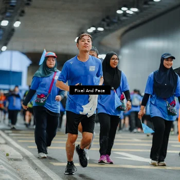 Runner Photo 7821864