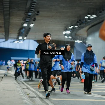 Runner Photo 7821874