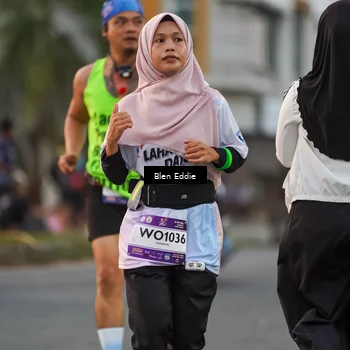 Runner Photo 7821875
