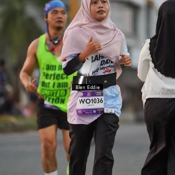 Runner Photo 7821880