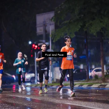 Runner Photo 7821900
