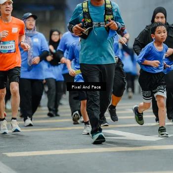Runner Photo 7821937
