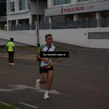 Runner Photo 7821958