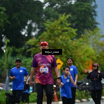 Runner Photo 7821972
