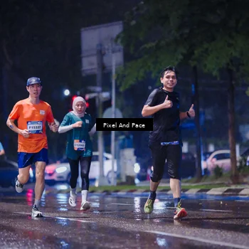 Runner Photo 7821975