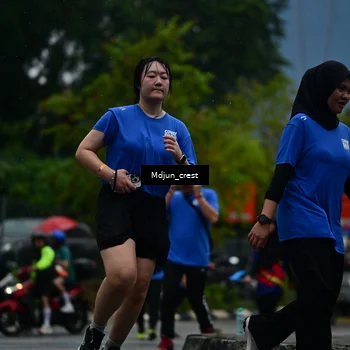 Runner Photo 7822002