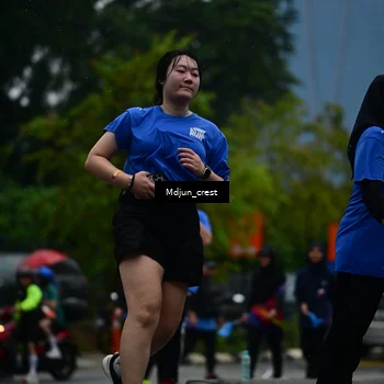 Runner Photo 7822048