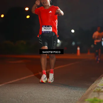 Runner Photo 7822052