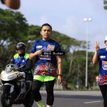 Runner Photo 7822244