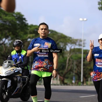 Runner Photo 7822250