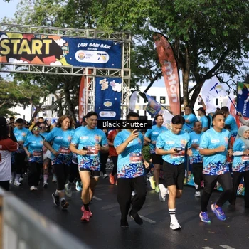 Runner Photo 7822284