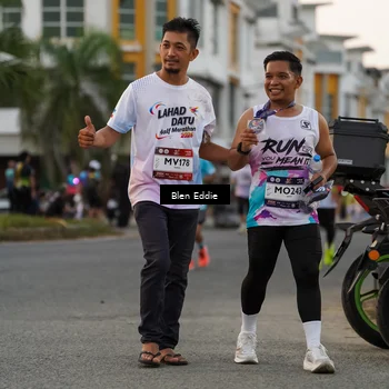 Runner Photo 7822424