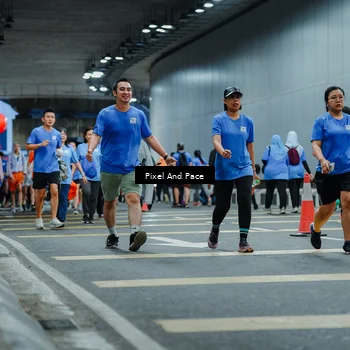 Runner Photo 7822432