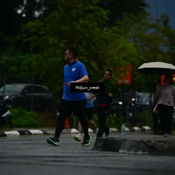 Runner Photo 7822510
