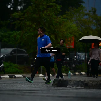 Runner Photo 7822513