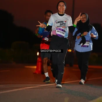 Runner Photo 7822688