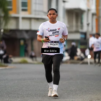 Runner Photo 7822841