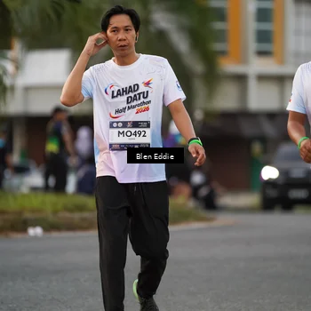 Runner Photo 7822916