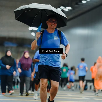 Runner Photo 7823000