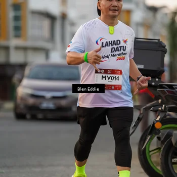 Runner Photo 7823007