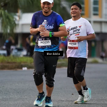 Runner Photo 7823021