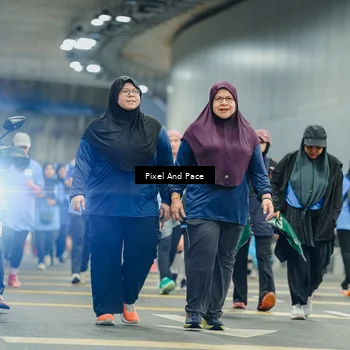 Runner Photo 7823022