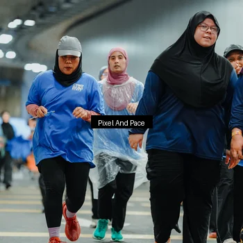 Runner Photo 7823041