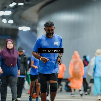 Runner Photo 7823042