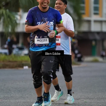 Runner Photo 7823045