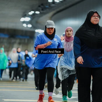 Runner Photo 7823049