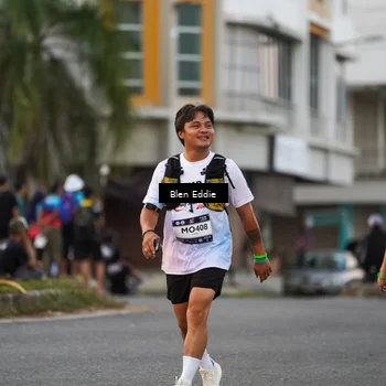 Runner Photo 7823058