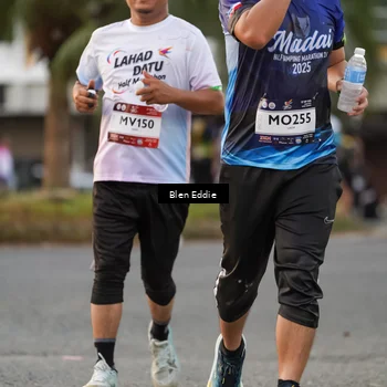 Runner Photo 7823078