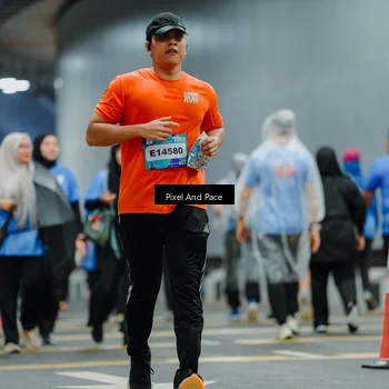 Runner Photo 7823080