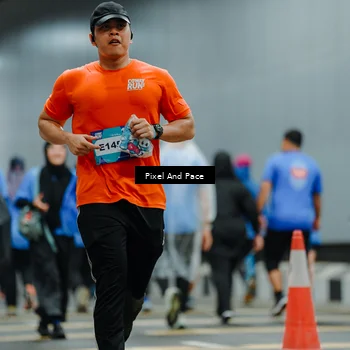 Runner Photo 7823087