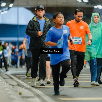 Runner Photo 7823095