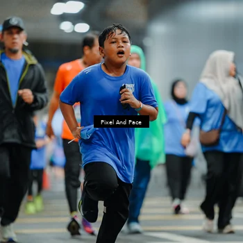 Runner Photo 7823101