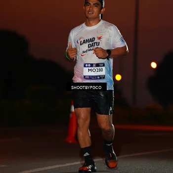 Runner Photo 7823134
