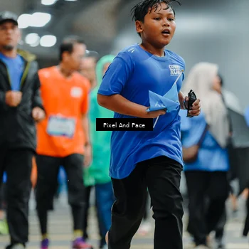 Runner Photo 7823138
