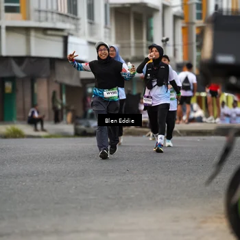 Runner Photo 7823152