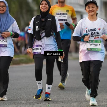 Runner Photo 7823186