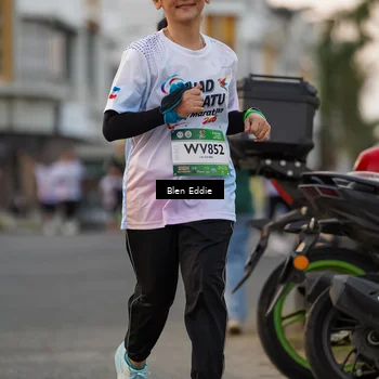 Runner Photo 7823235