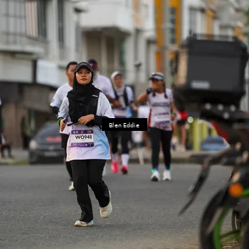 Runner Photo 7823255