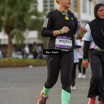 Runner Photo 7823295